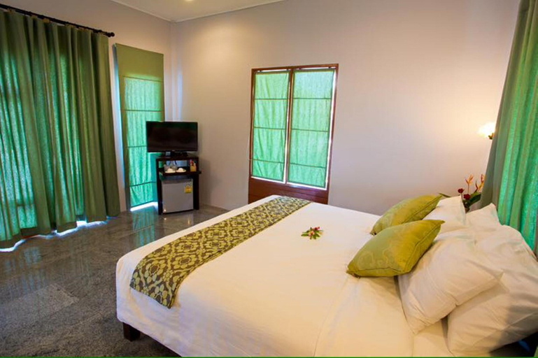 Bedroom 12