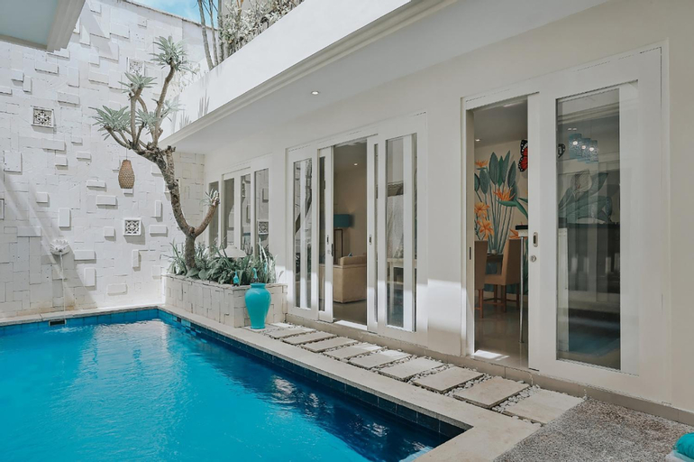 Swimming Pool 1