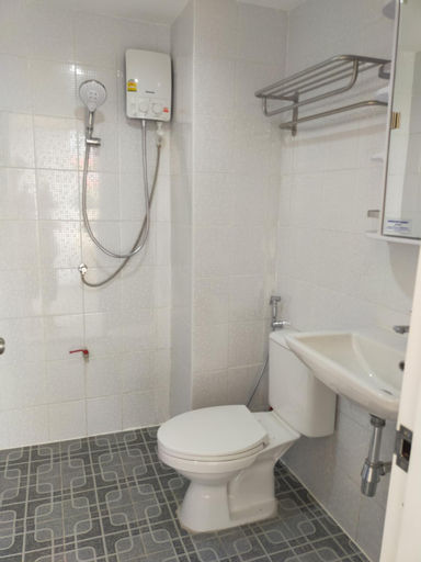 Bathroom 2