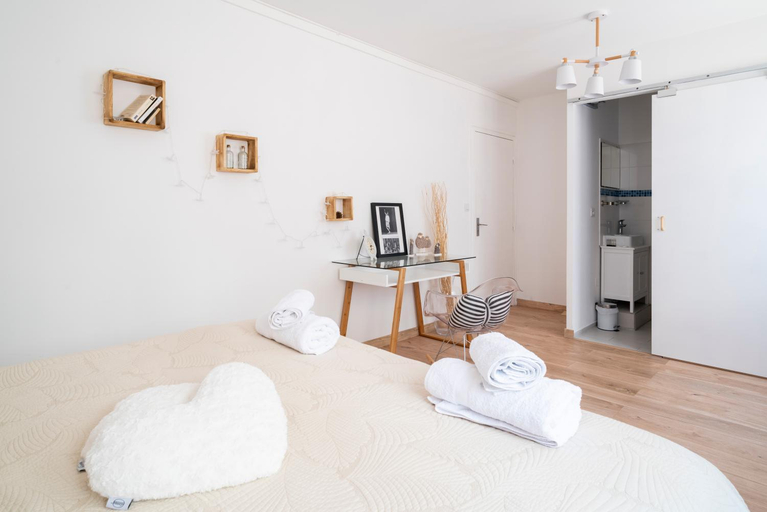 Bedroom 6