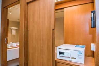 Amenities 15