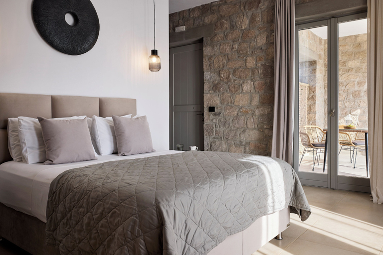 Others 4, Kedros Milos Suites, South Aegean