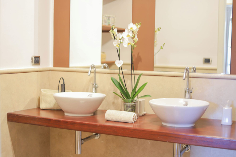 Bathroom 3, Villa Don Sante In Locorotondo, Brindisi