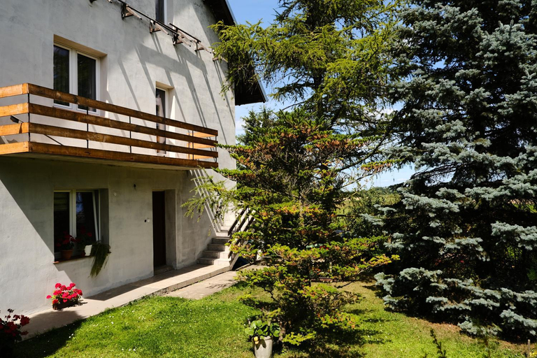Others 3, Pokoje u Ani, Kętrzyn
