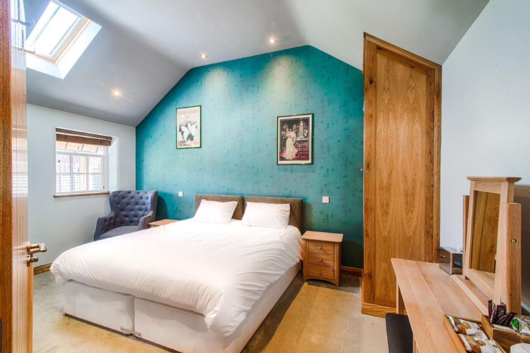 Bedroom 11