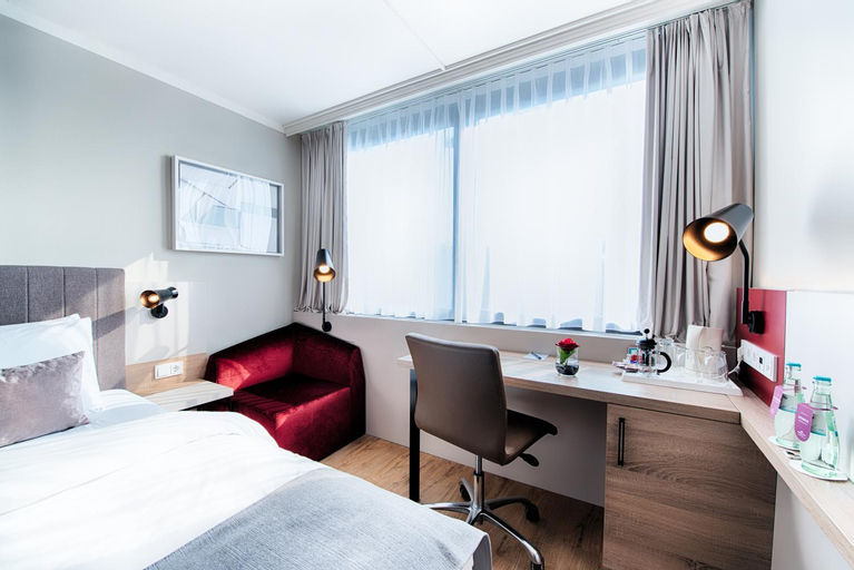 Bedroom 19