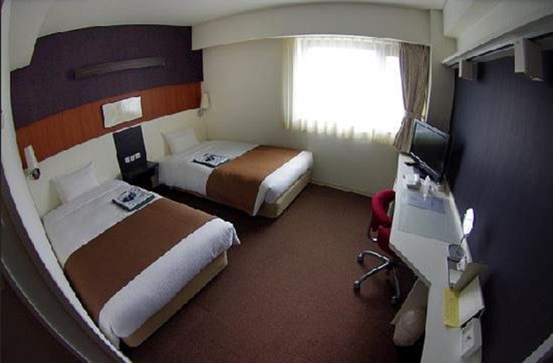 Bedroom 8