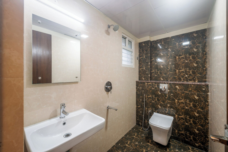 Bathroom, Olive Mahalakshmi Metro by Embassy Group, Bangalore