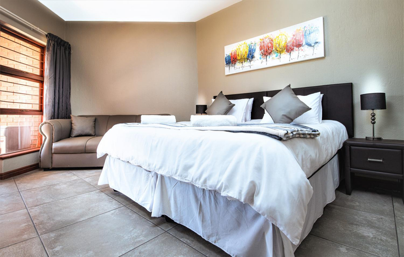 Bedroom 3, JoziStay @ Savannah Apartments, City of Johannesburg