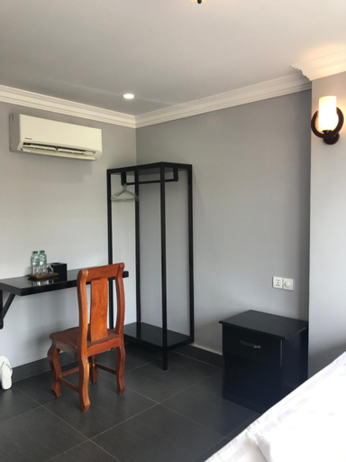 Bedroom 8