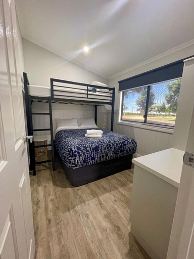 Bedroom 3, BIG4 Red Cliffs Holiday Park, Mildura - Pt A