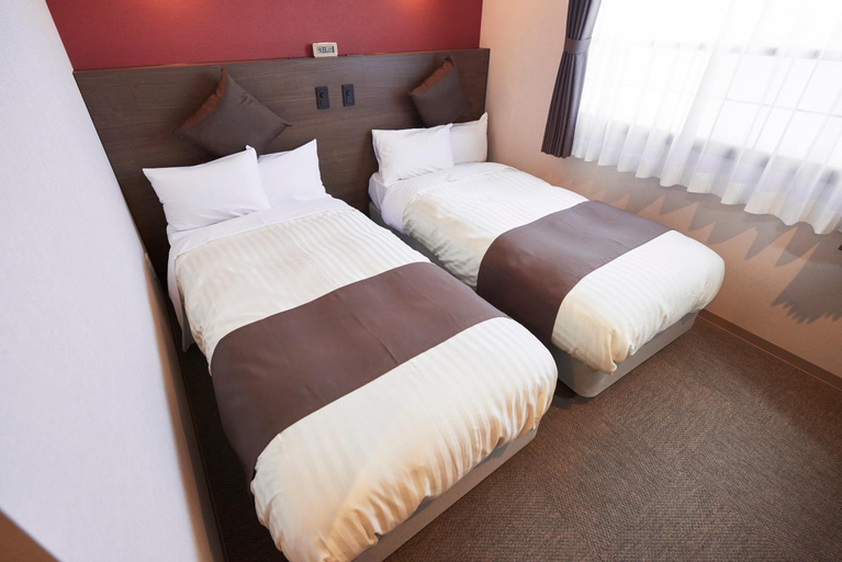 Bedroom 16