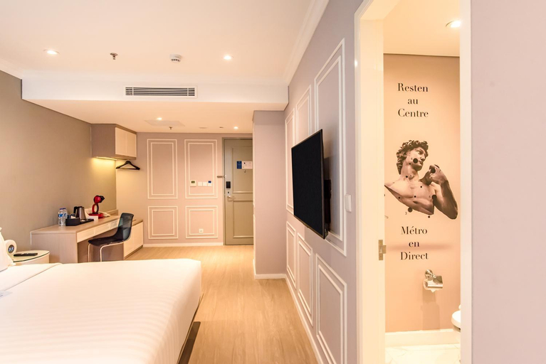 Bedroom 8