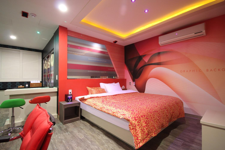 Bedroom 17