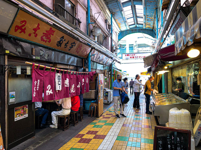Food & Drinks 4, Triphome Tateishi New open/2 single beds/big table/300M WiFi, Katsushika