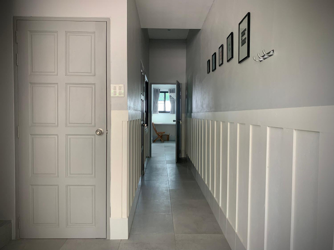 Island House Rentals 26, Muang Rayong