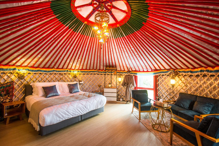 Bedroom 30