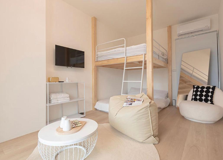 宇宙日光小公寓 Universe And Sunlight Apartment, Yilan