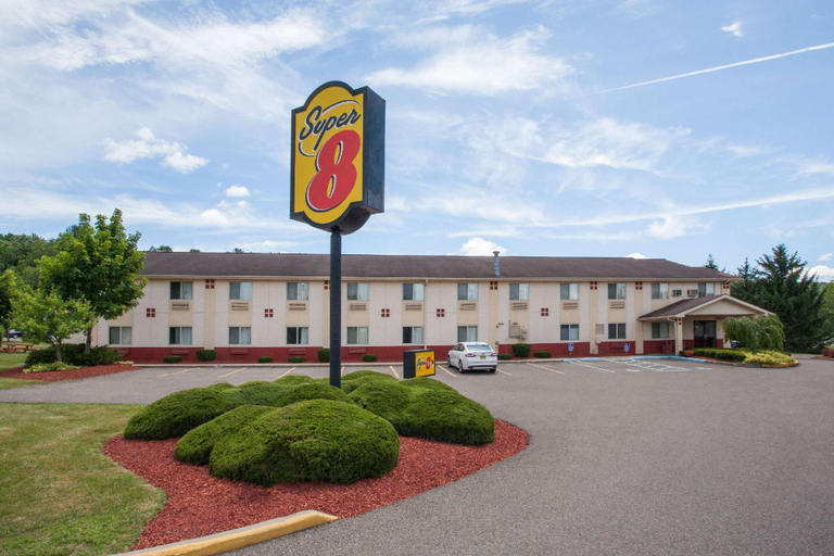 Exterior & Views 1, Super 8 By Wyndham Sidney Ny, Delaware
