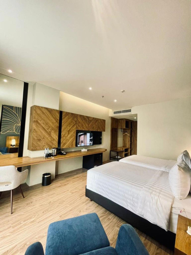Bedroom 14