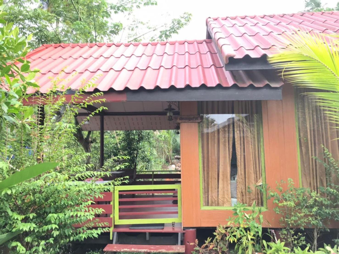 บ้านปุณยาพร โฮมสเตย์, Muang Samut Songkhram