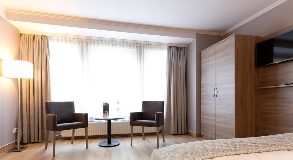 Bedroom 12