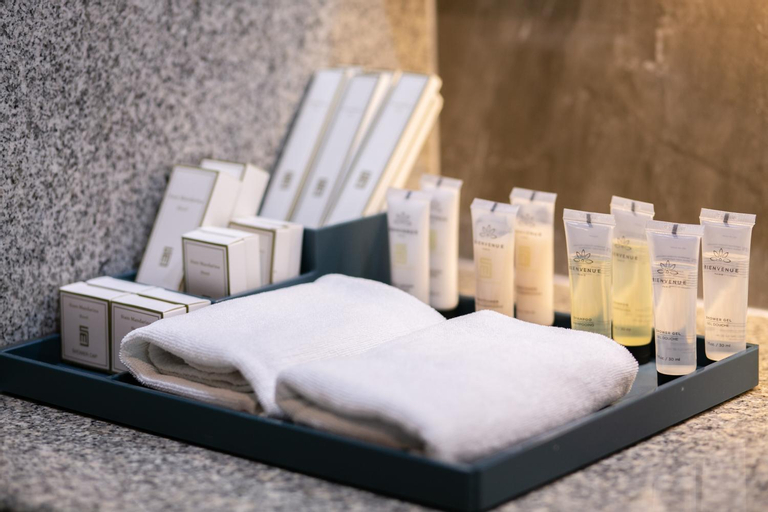 Amenities 28