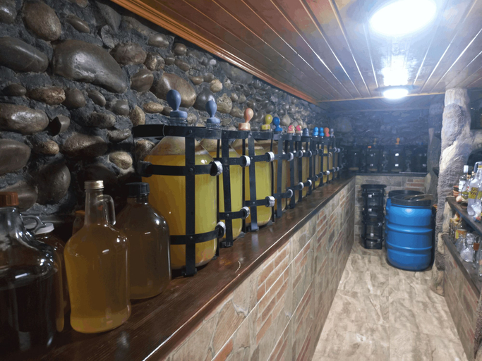 Food & Drinks 5, Prestige Guest House, Kutaisi