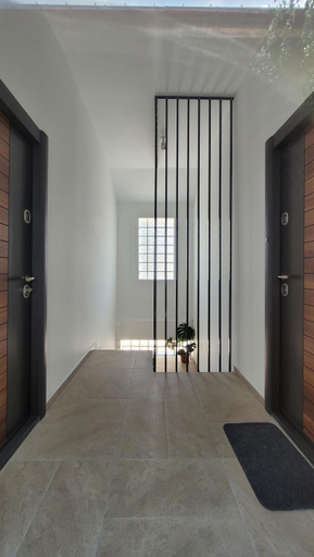 Others 4, Luxury Mansion, Municipiul Bucuresti