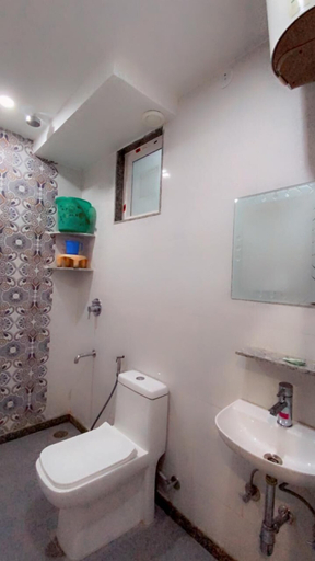 Bathroom 3, Hotel Majesty inn, Jaipur