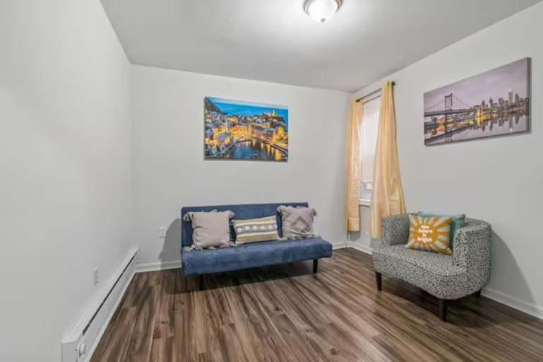 Others 5, Urban Chic Apartments Near Center City, Philadelphia