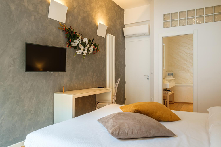 Bedroom 2, Saffi67rooms, Bologna