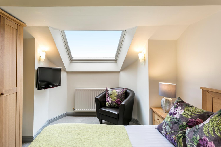 Bedroom 3, The Gamekeeper's Inn, North Yorkshire