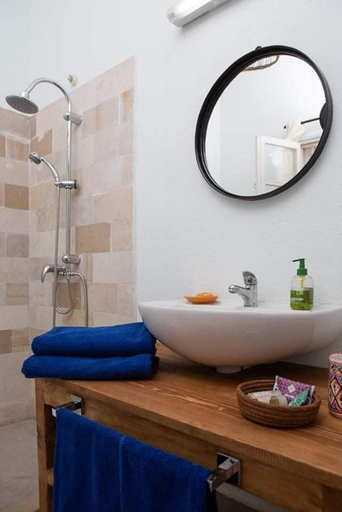 Bathroom, DAR BELDI, Hammamet