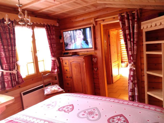 Bedroom 9