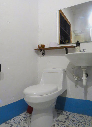 Bathroom 4, Casa Fibonacci, Titiribí