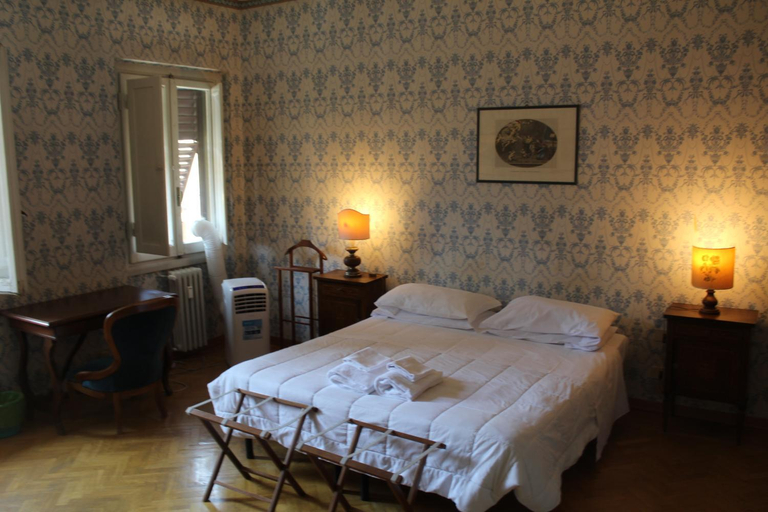 Bedroom 2, Hotel Dali, Florence
