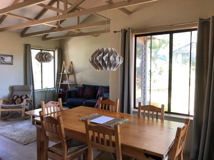Dining Room 4