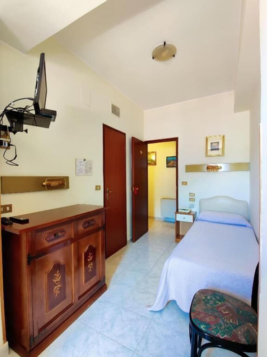 Bedroom 4, Albergo delle Rose, Reggio Di Calabria