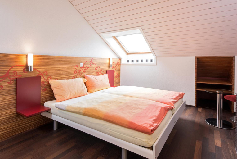 Bedroom 6