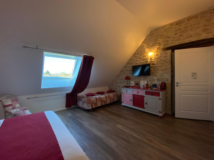 Bedroom 8