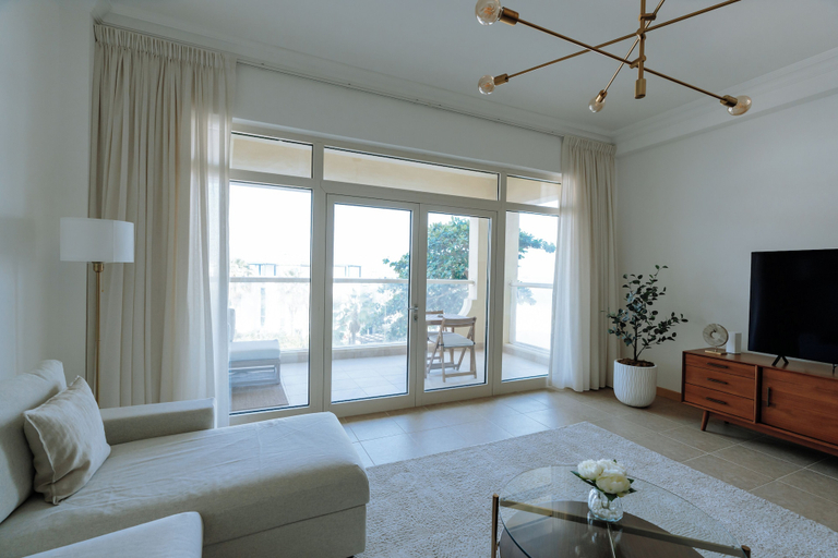 Others 5, 1BR with Ocean Views Palm Jumeirah, Dubai