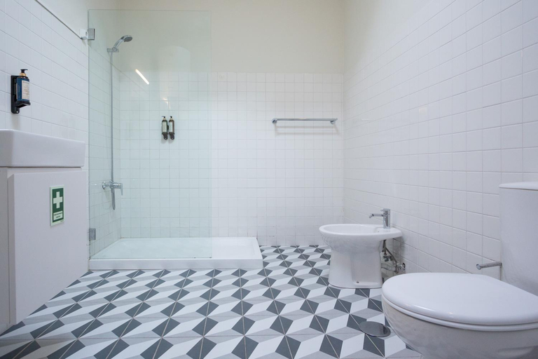 Others 3, Batalha Garden Apartment, Porto