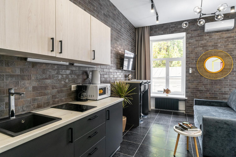 Others 4, Loft Studios - 2 Mins to Maydan - City Center - WiFi, Shevchenkivs'kyi