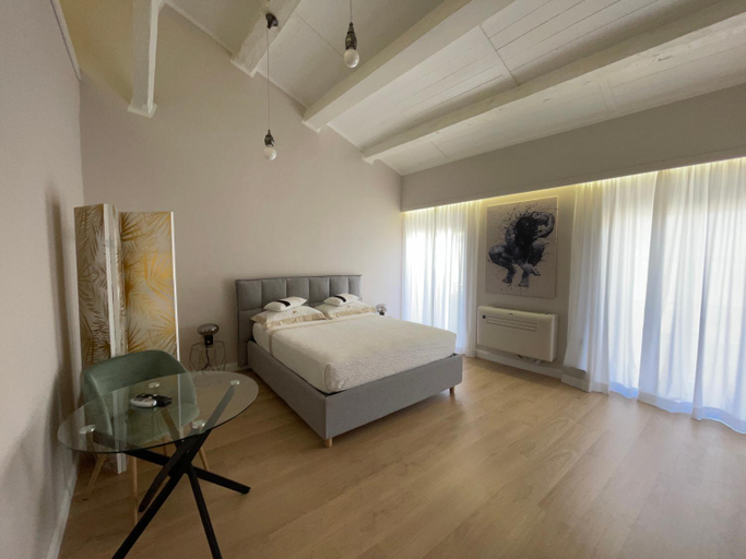 Others 5, Off House Borgo Suite, Nettuno - 2025 Giubileo -, Roma