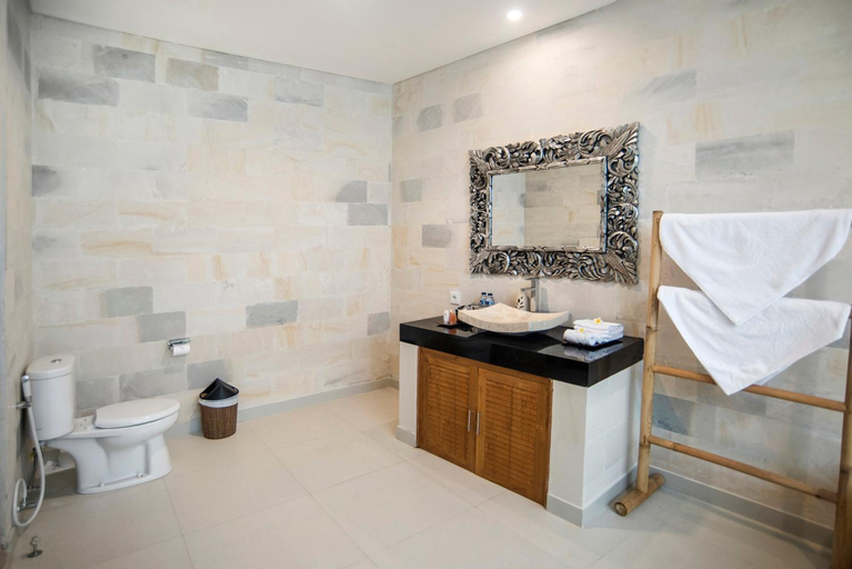 Bathroom 5