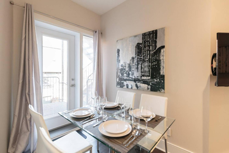 Dining Room 1
