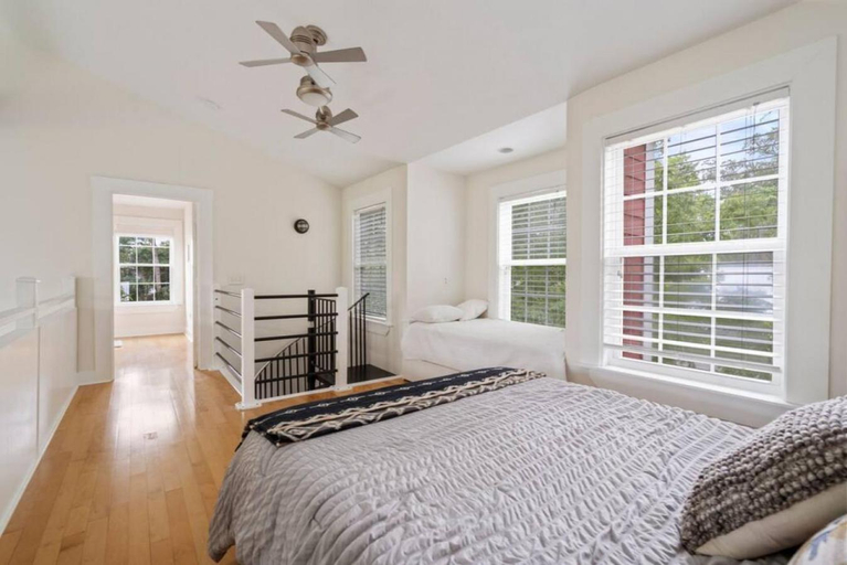 Bedroom 2, Whitefish Lodge, Saint Johns
