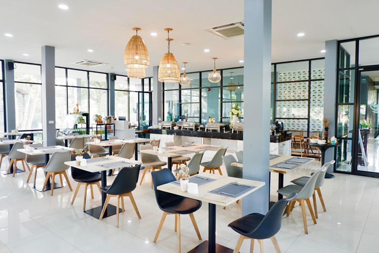 Food & Drinks 5, The Tree Riverside Kaeng Krachan, Kaeng Krachan