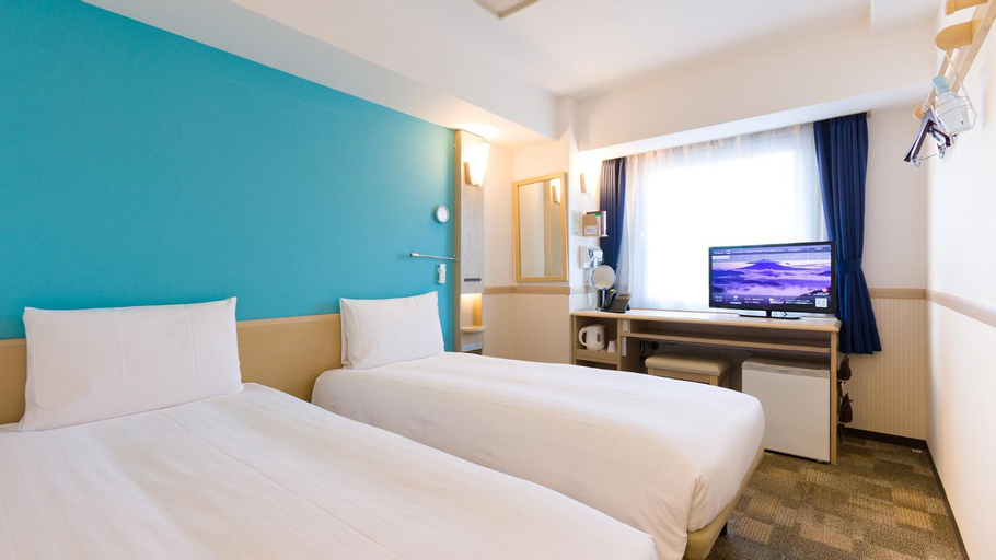 Bedroom 30